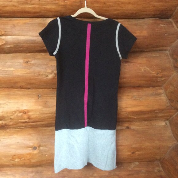 Hatley Colorblock Black/Gray/Pink Sporty Casual Mod Pullover Dress Size Medium - Picture 2 of 3